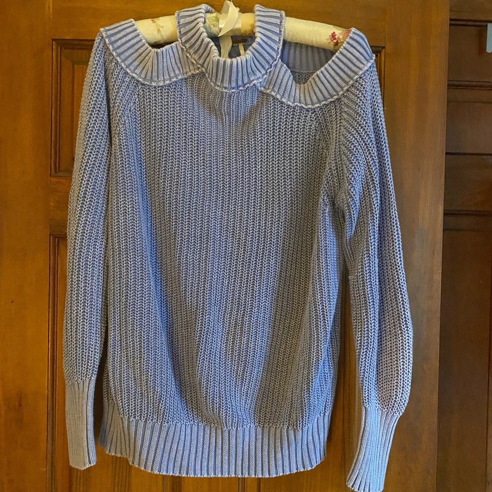 Free People M sweater